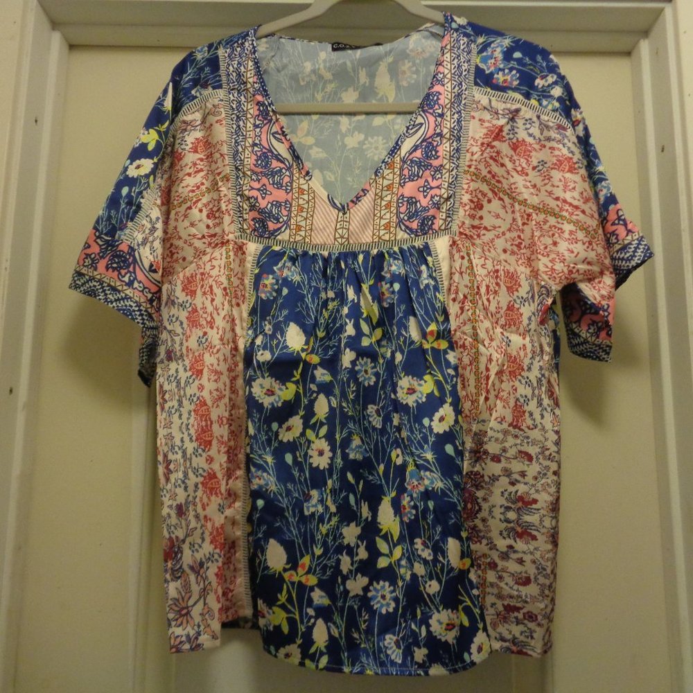 BOHO C.O.Z.Y. NWT BOHO BEAUTIFUL SATINY BLOUSE S/4